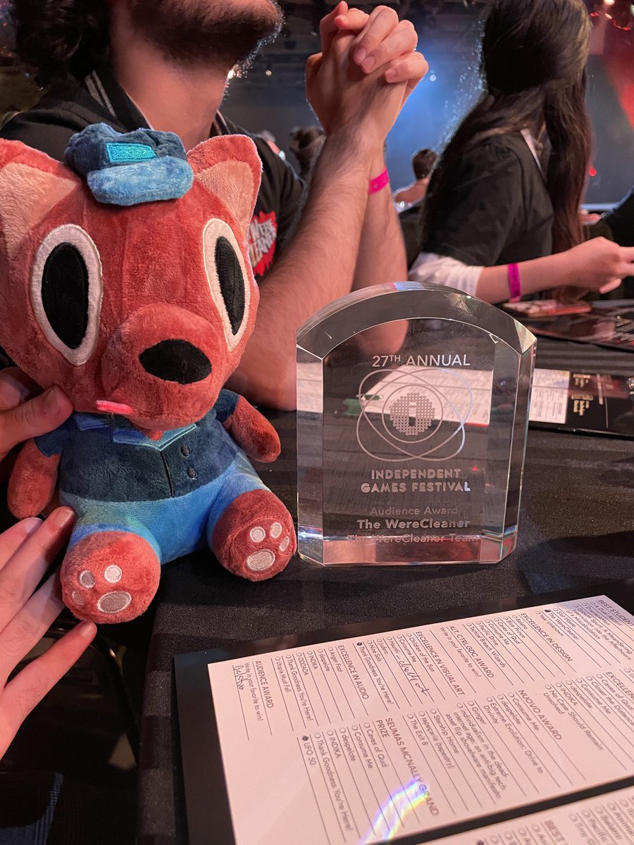 HEY GUYS! WE ARE SO EXCITED TO TELL YOU THAT BECAUSE OF ALL OF YOU, WE WON IGF'S AUDIENCE CHOICE AWARD!!!🥳🎉
We absolutely cannot thank you all enough for your support it means so much❤️ 
You can watch the full awards show here! youtube.com/live/kEXe913Vj… #IGF2025 #werecleaner