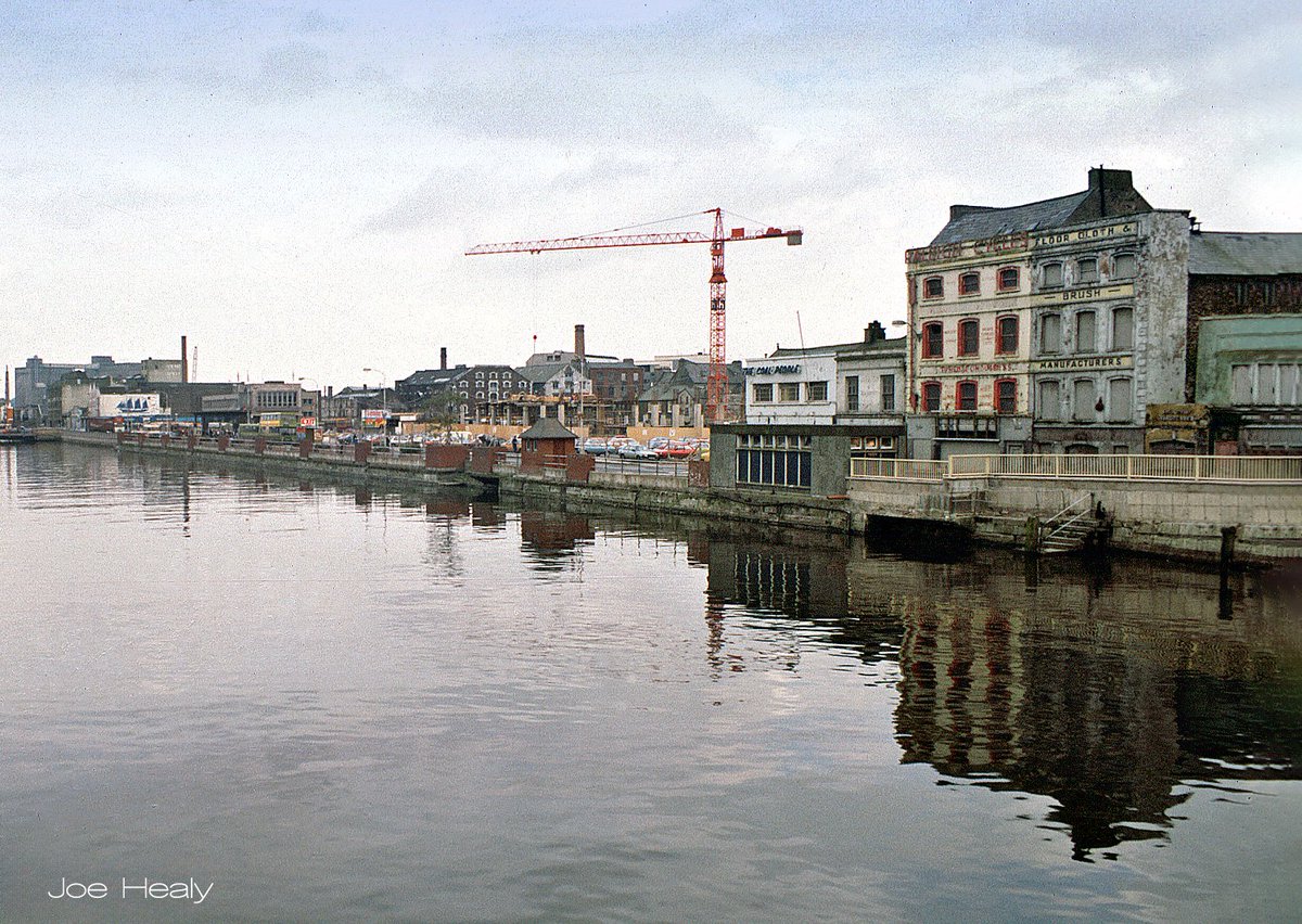 Demolition of Merchant's Quay in 1987 #Cork #Ireland
