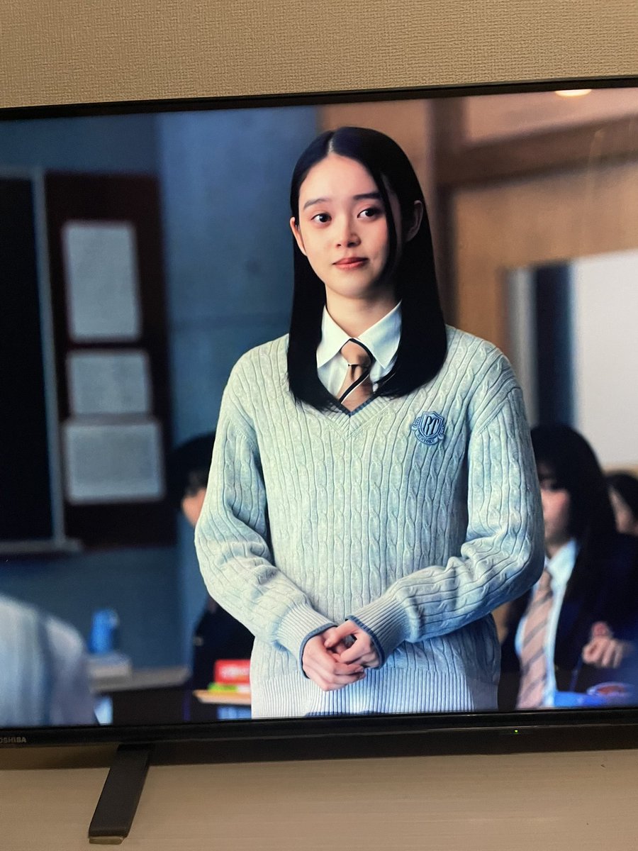 7akarin5_'s tweet photo. 繊細な役を演じ切ることができるのって、やっぱりあかりちゃんの魅力だと思う😌
テレビの前で泣きっぱなしでした😭
#御上先生
#千木良遥
#髙石あかり https://t.co/zUyDrDGsgn
