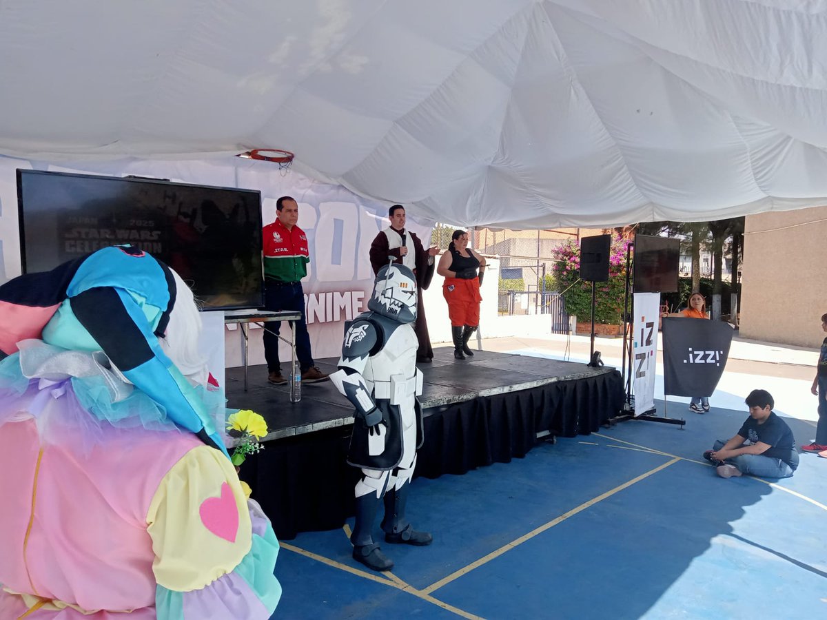 Hoy 23 de marzo por invitación de Naekocon, se tuvo presencia Rancor Hunter con nuestro soldado CC-20999 junto a la Rebel Legion Aztlan Outpost y el Star Wars Fan Club Guadalajara. En las instalaciones de la Universidad Amerike en Zapopan, Jal.
#501stLegion #RancorHuntersGarrison
