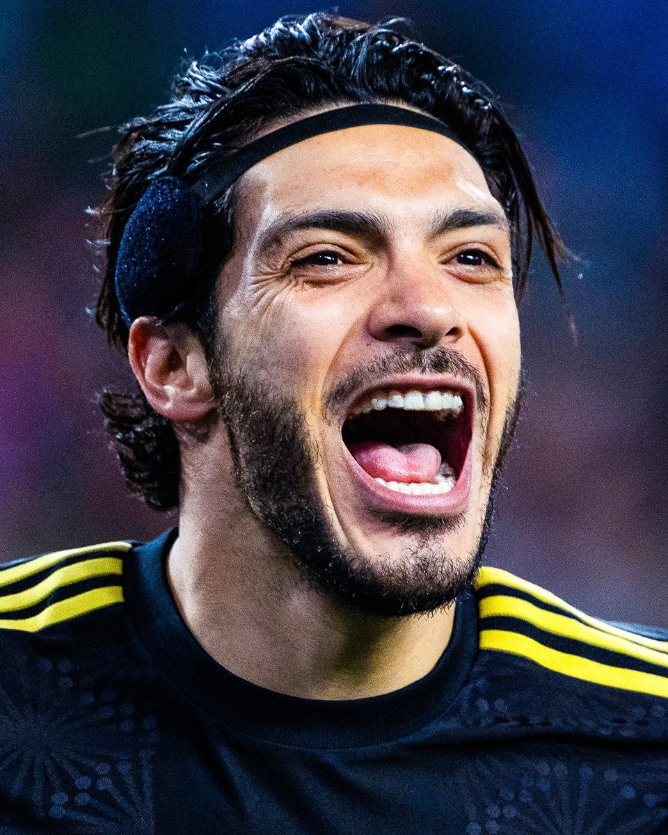 AllFutbolMX's tweet photo. 🚨🇲🇽 GOOOOOOOL DE RAUL JIMENEZ PARA EL 1-0 ANTE PANAMA EN LA FINAL! 🤯 https://t.co/pAlPPreARR