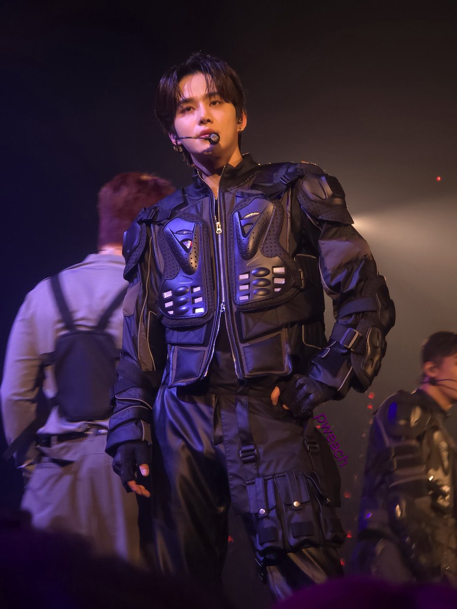 jungwoo pics (@picsjungwoo) on Twitter photo 