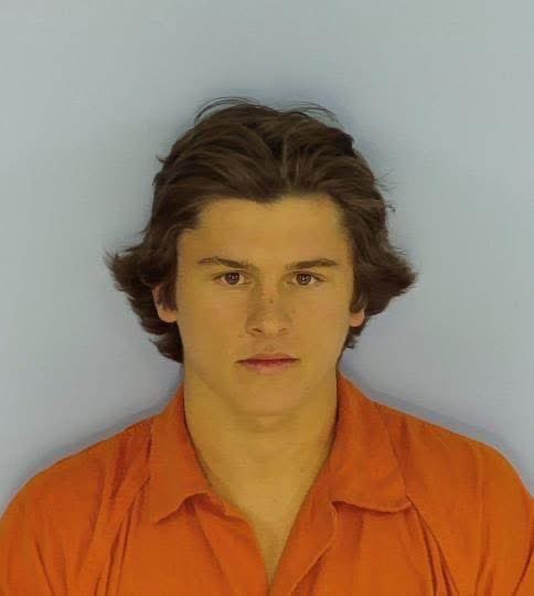 MxMisfits's tweet photo. this is the fastest man in Supercross… now a criminal https://t.co/fqPDInXq9H