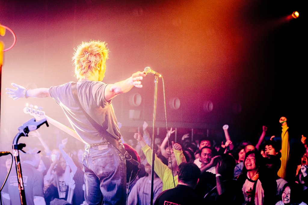 最高過ぎてぶっ飛んだ〜🐥
スカフリ愛に溢れた、素晴らしいお祭りでした。
呼んでくれてありがとう!!
SKAFREAKS pre. 
北近江FREAKY JAMMIN' 2025 in OSAKA
@大阪Creative Center OSAKA
HOTSQUALL
<a href="/xhotsquallx/">HOTSQUALL</a>

photo by ジョネス(<a href="/ken_jns/">ジョネス</a>)

#KFJ25
#HOTSQUALL
#SKAFREAKS