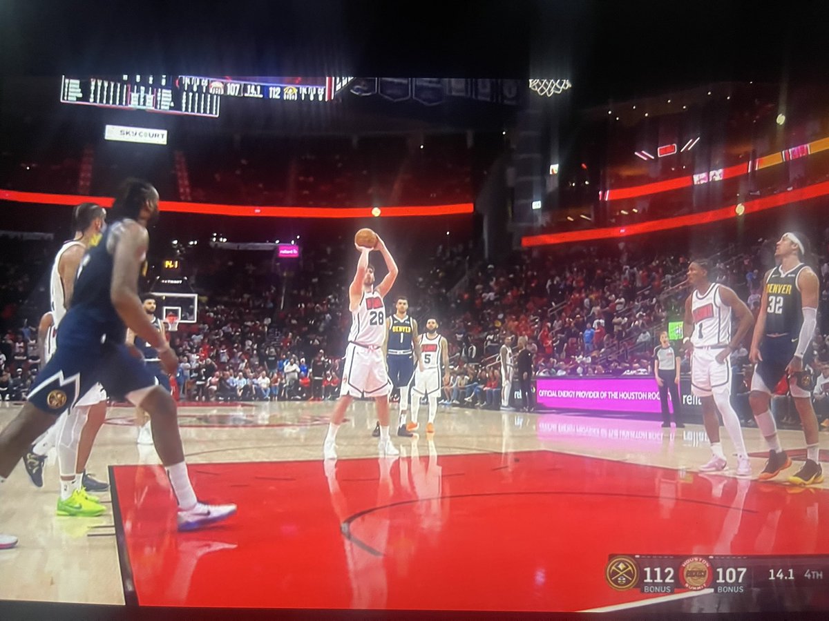 RefAnalytics's tweet image. Lane violation should’ve been called on Jordan. He made a quick step in the lane before Sengun released the ball, which probably distracted him to miss a crucial free throw badly.