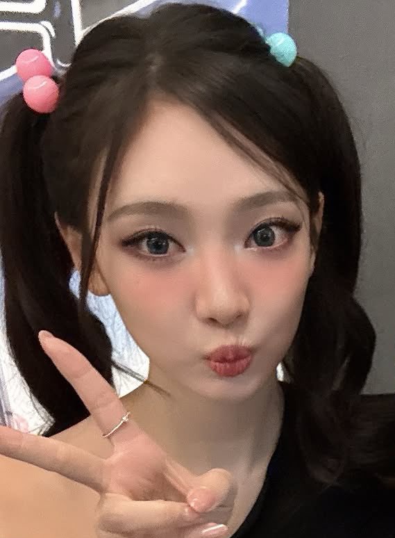 ningshourly's tweet image. 