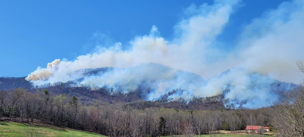 ForestryCommish's tweet image. TABLE ROCK COMPLEX UPDATE – PICKENS COUNTY SC – 21:00:00 –MARCH 23, 2025

The South Carolina Forestry Commission, along with multiple cooperators (see below), is now managing what is called the Table Rock Complex. A complex is any large incident, in this case wildfires, involving