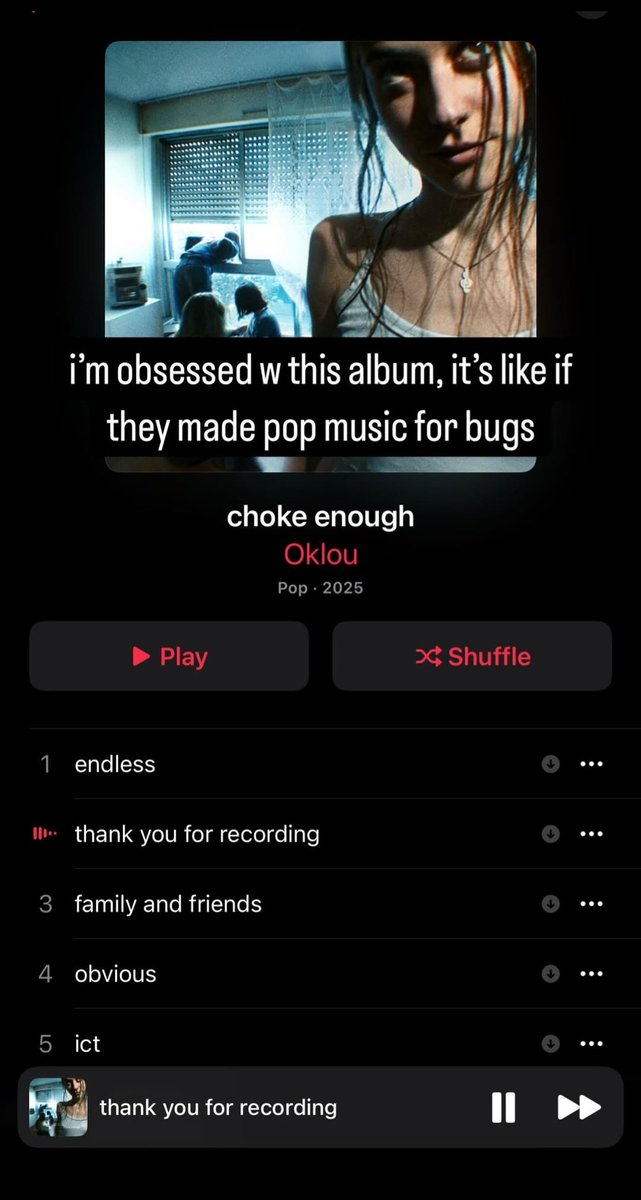 ethelupdatesbr's tweet image. Hayden via Instagram, exibindo bom gosto ouvindo o recém lançado álbum de Oklou, &quot;choke enough&quot;. ♡