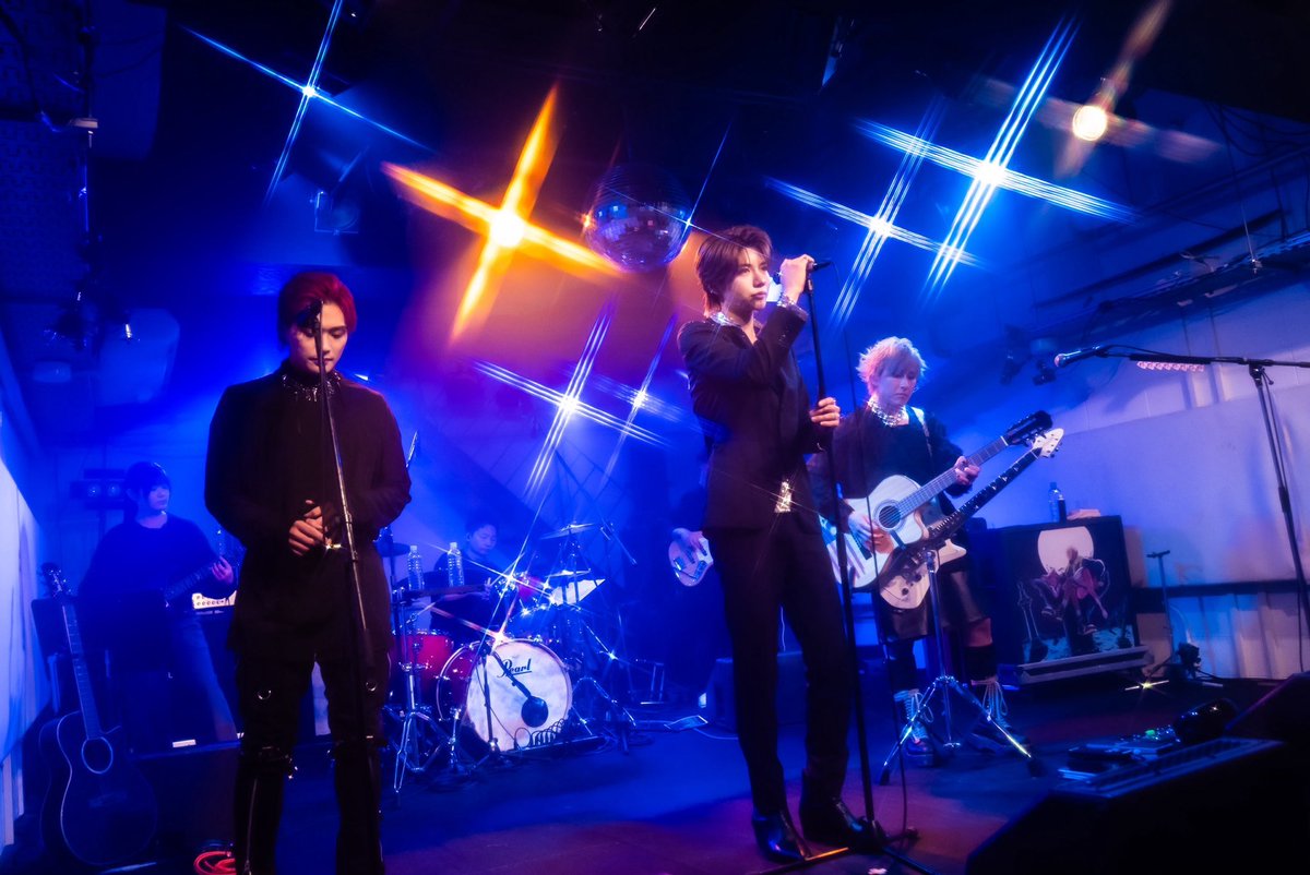 ライブ写真「14」 z_xy_official on X