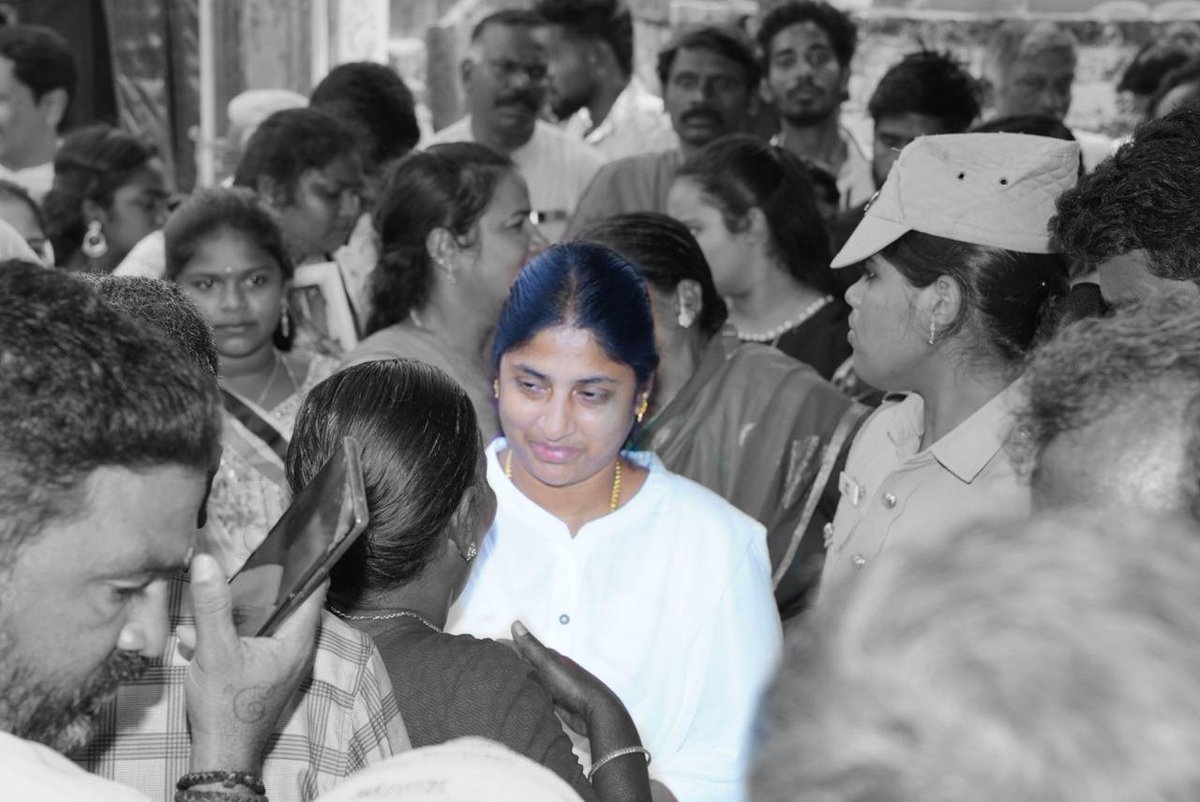 Wiliarmstrong's tweet photo. சமத்துவ தலைவர்  k.ஆம்ஸ்ட்ராங் அண்ணனுக்கு நிகர் எங்கள் அண்ணியார் திருமதி ஆம்ஸ்ட்ராங்  அவர்கள் மட்டுமே
 @Thirumathi58011 
@Thirumathi58011 
@Thirumathi58011 https://t.co/EeuBMiMUON
