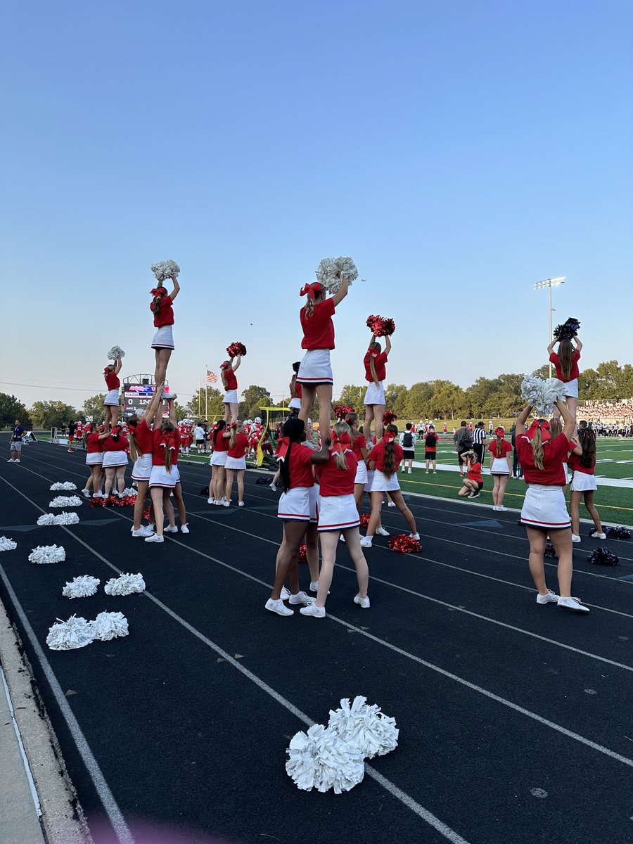 Millard South Cheer tweet media