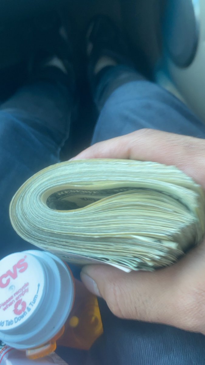 Gbeanzz00 tweet media