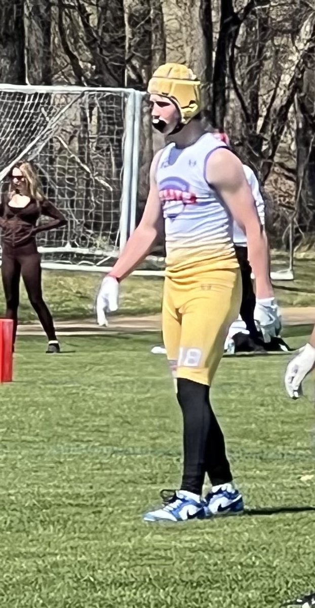 Travis Florey (@tflopitch34) on Twitter photo Great weekend in Oxford for the guys to get out and play some football! Had a lot of fun, learned a lot, now prepare for the next one! <a href="/SilasThomas09/">Silas Thomas</a> <a href="/TyFlorey27/">TyFlorey27</a> Great weekend in Oxford for the guys to get out and play some football! Had a lot of fun, learned a lot, now prepare for the next one! <a href="/SilasThomas09/">Silas Thomas</a> <a href="/TyFlorey27/">TyFlorey27</a>