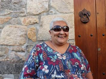 Con gran alegría recibimos la noticia del alta hospitalaria de la poeta repentista Tomasita Quiala. Nos alegra saber que su salud se recupera. La propia Tomasita dio a conocer la noticia mediante una décima improvisada. Nuestro abrazo para esta querida artista. #CubaEsCultura