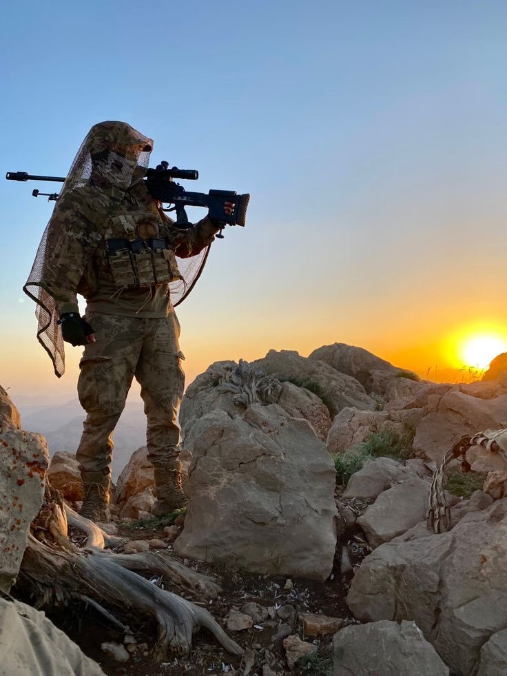 Türk’e uyku yakışmaz. Güneş bizimle doğar!

Kutlu sabahlar Türk ırkı! 🫡