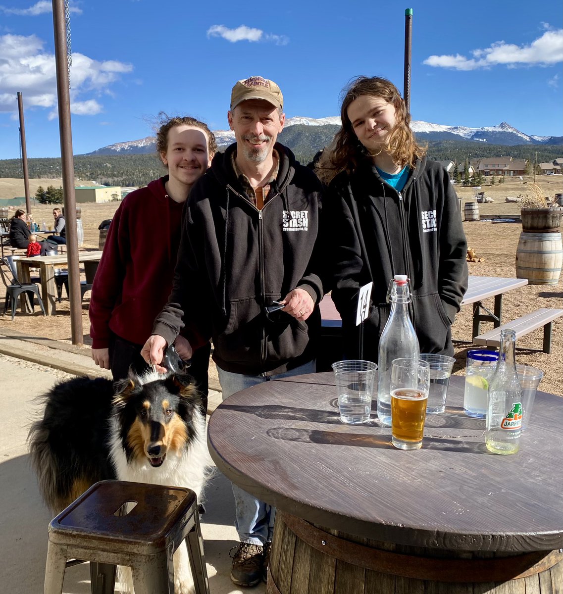 Hangin’ with my boys at Paradox Brewery after a hike today! 💛🏔️ 🥾 🍺 #Heaven #PikesPeak #RockyMountains #Hike #ParadoxBrewery #DivideColorado #ColoradoLife #Family