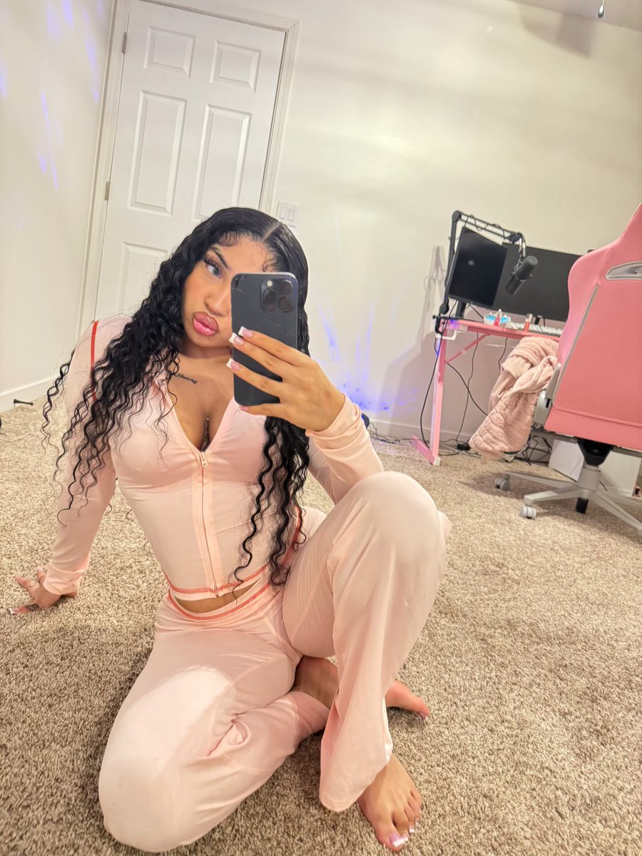 indiya🤍 tweet media