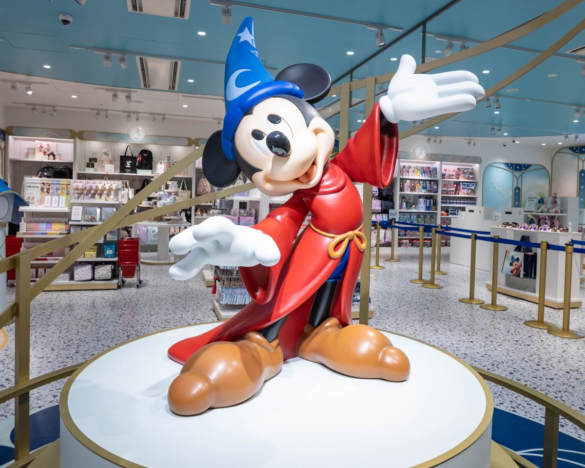 ついに本日(3/24)✨ #ディズニーストア ミナモア広島店が グランド 