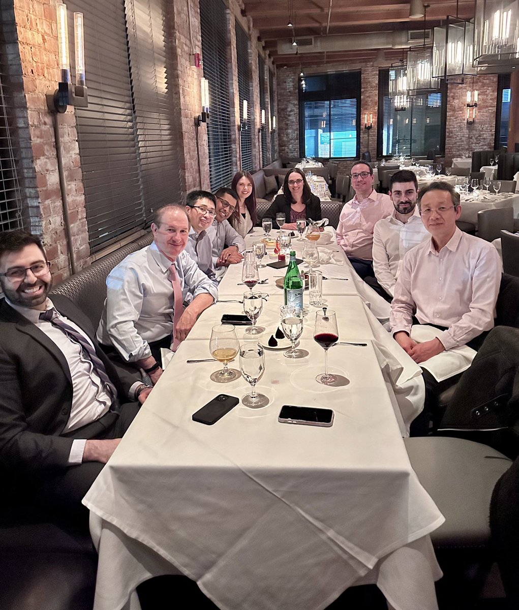 Cleveland Clinic GI/HPB Staff, Fellow and Alumni dinner at USCAP 2025! Thanks to everyone for coming - it was lovely catching up!