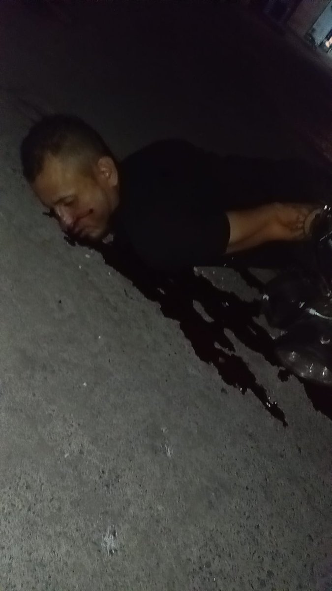 Mor_en_lucha's tweet photo. #ULTIMAHORA Y seguimos con los homicidios en mi #Morelos querido. Balean a presunto líder criminal en una Pizzeria de #EmilianoZapata y posterior a uno más en la colonia #Nopalera NINGÚN DETENIDO, NINGUNA ESTRATEGIA. #AbrazosNoBalazos #Inseguridad #Morelos https://t.co/wW7ILeCxLm