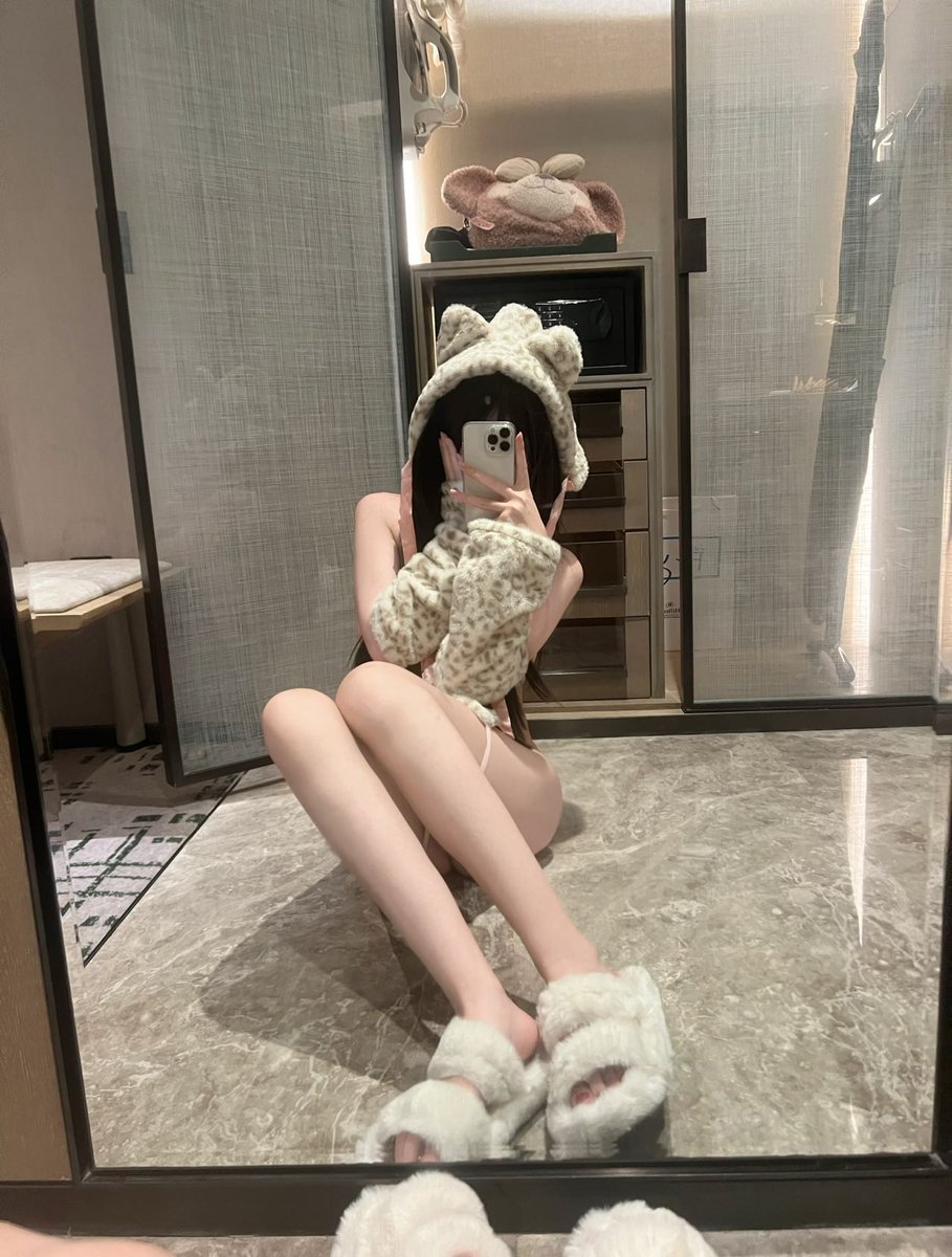 常驻杭州
身高168 体重105在读音乐生04
🐻b 皮肤白性格好 可空
在读大学生 电竞少女 学信网可查 04年 音乐表演生 🈚纹身 会弹钢琴声乐 肤白腿长皮肤好 主动粘人 会打瓦 无畏 永劫 王者 铲铲等steam各种联机游戏
TG客服：https://t.co/nFgeMfSonW
TG频道：https://t.co/bFOkqaPKB8
🐧：1494246972 https://t.co/yhwwlzS8KF
