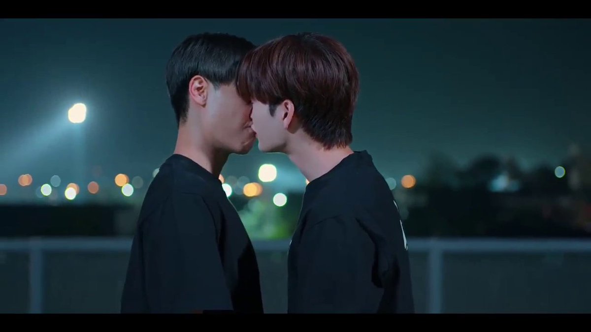 MEarthprime's tweet photo. Thailand #QueerTV #Perfect10Liners/สายรหัสเทวดา
In #Perfect10LinersEP22 Faifa & Wine become #Gayboyfriends
#Gay #LGBTQIA #BL #MLM #ThaiBL #ThaiTV 👨❤️👨🏳️🌈 https://t.co/qt4MEruxVV