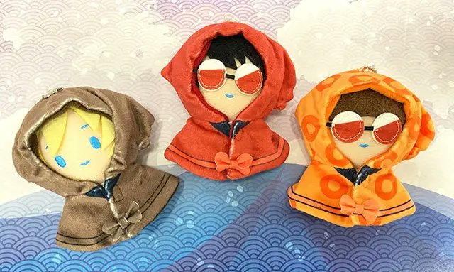 お気に入りのぬいぐるみやマスコットに着せて楽しむことのできるケープ