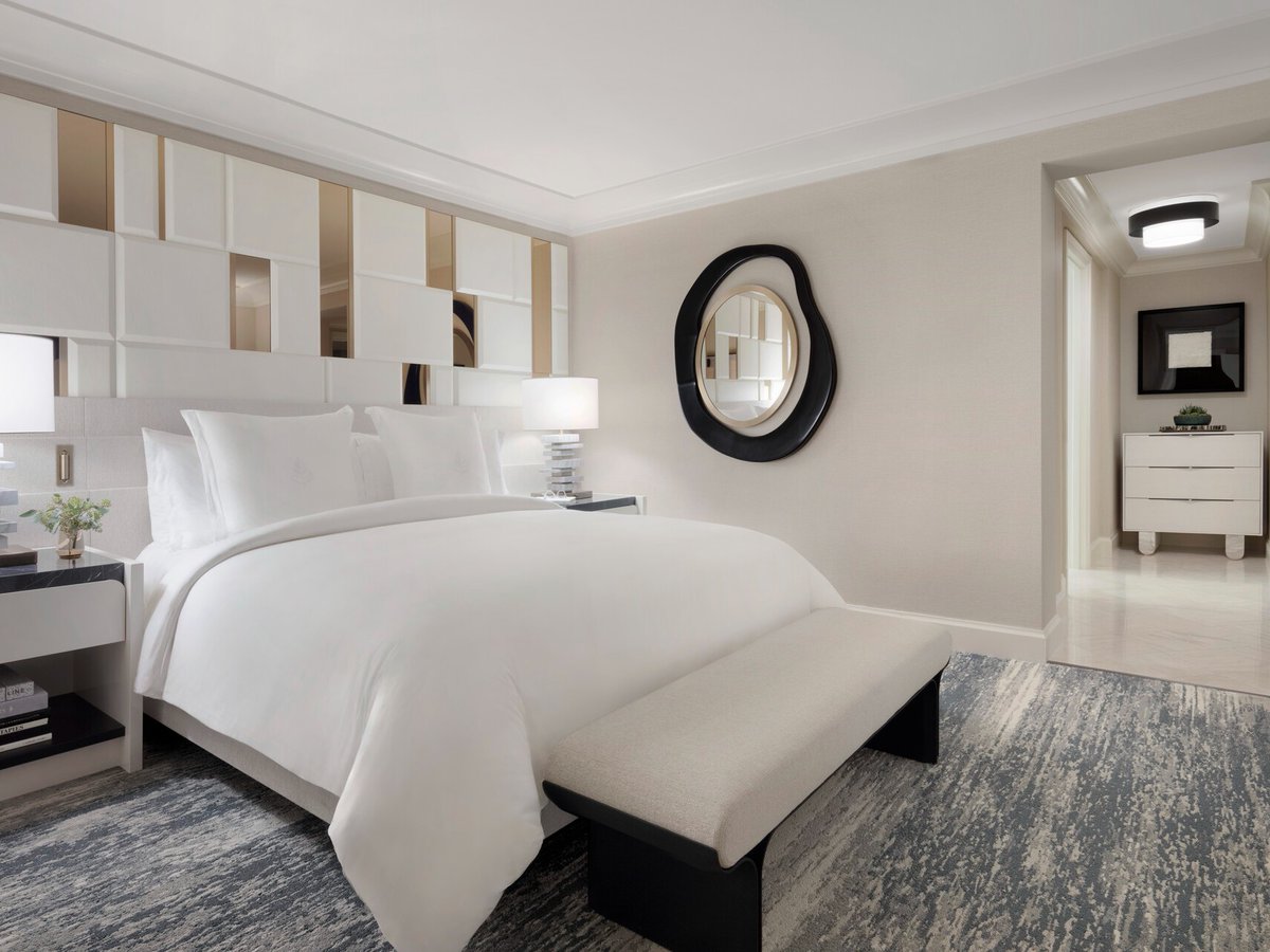 Cozy up to the comforts of modern luxury in one of our stylish rooms or suites in the heart of Las Vegas. Enjoy exclusive offers for lavish getaways, romantic escapes, or family adventures: bit.ly/4iVdo4w