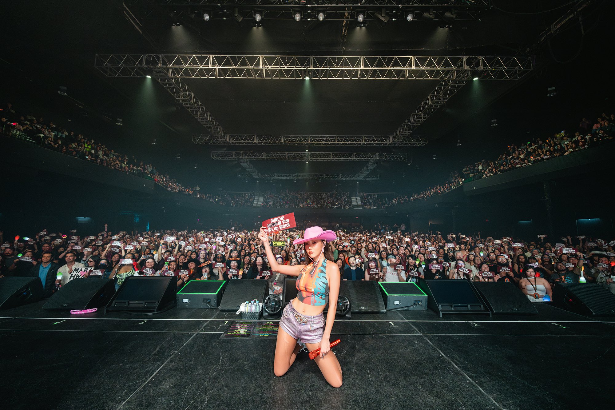 Gmxwn0gbUAAIXZa?format=jpg&name=large