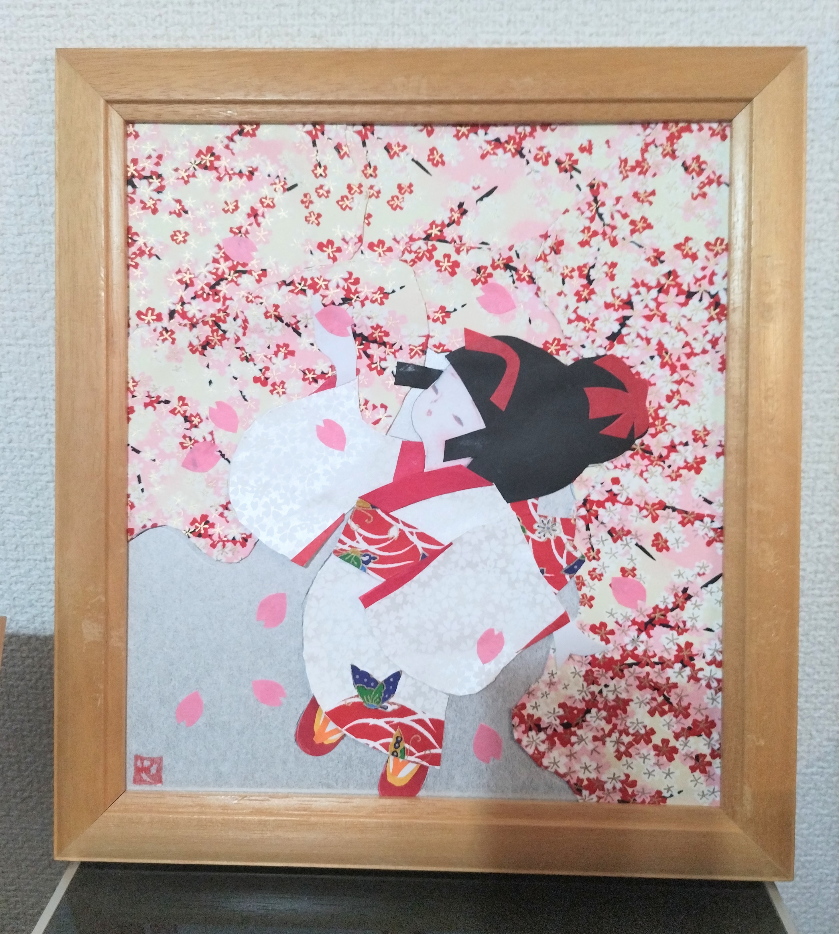 和紙 ちぎり絵 (読書美人後姿)