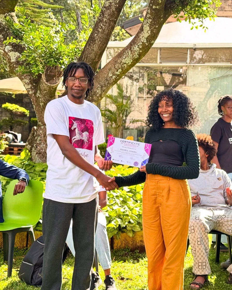 rxcheal_'s tweet photo. Saturday was a big day, our Solidity cohort graduation🎓🎉Huge shoutout to @type_jordan , @Web3Clubs , @ledgerlady_ , @ETHDada_ , @ADAMUR_R , and @LiskHQ  for all the support along the way. I also pitched GlucoTrackr and got super helpful feedback, which I can't wait to apply.👩‍💻 https://t.co/F3WfJsbgob