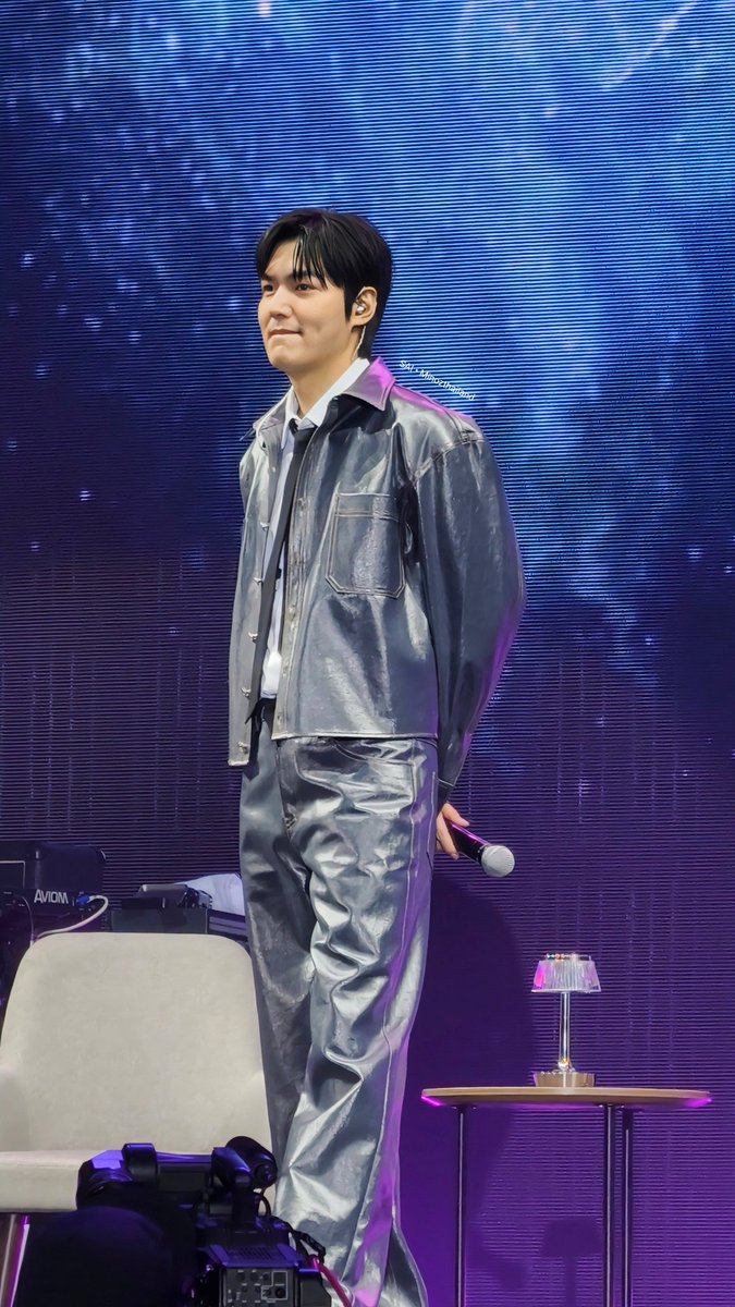 Sai_Chumnumporn's tweet photo. น่ารัก น่าหยิกมากเลย ❤️😍 @ActorLeeMinHo #actorleeminho #Leeminho #minhoverse #leeminho_이민호  #minozthailand #MINOZ #leeminhoinbangkok #LEEMINHO #oppa #อีมินโฮ #ลีมินโฮ #leeminhofanmeeting https://t.co/DzITApm4d3