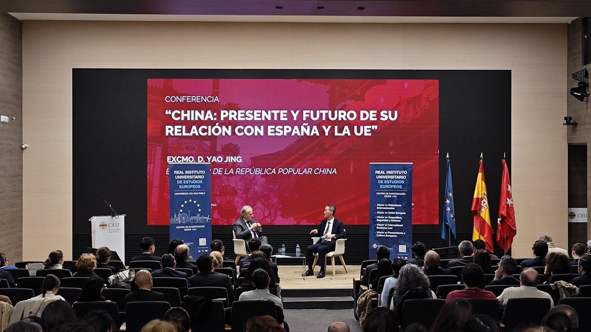 Asociación de Política Exterior Española (APEE) tweet media