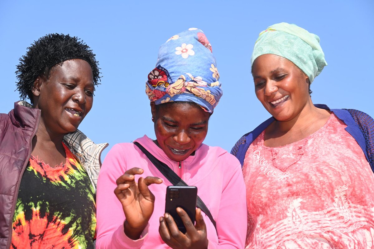 Register Now! 

On 26 March, join #HNPW <a href="/WorldVision/">World Vision</a>, local CBOs &amp; the private sector to discuss the application of #AI-enabled technology in the #humanitarian sector. Explore the skills/competencies needed to critically engage with and lead well-informed risk-assessed