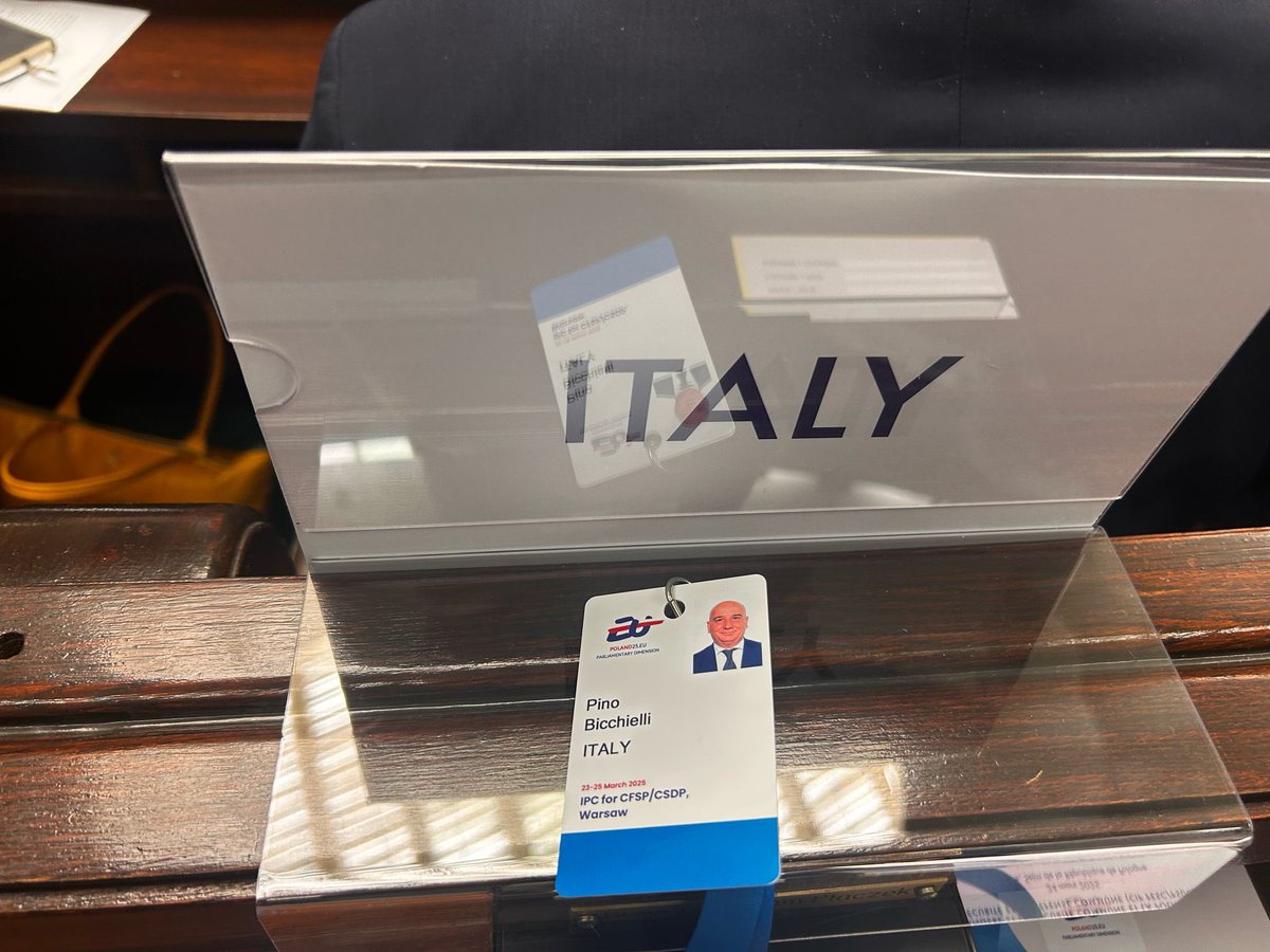 Varsavia, Conferenza #PESC 🇪🇺
Un onore rappresentare il Parlamento Italiano in questo importante vertice sulla politica estera e di sicurezza comune. Difesa europea, relazioni transatlantiche e sicurezza dei confini: temi cruciali per il futuro dell’UE. L’Italia c’è #DifesaComune