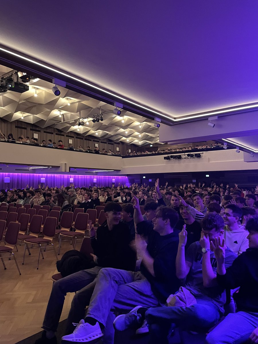 PolEdu - Politics & Education tweet media