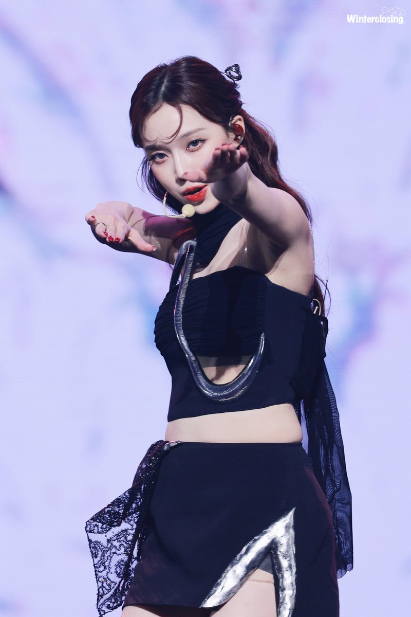 winterclosing tweet media