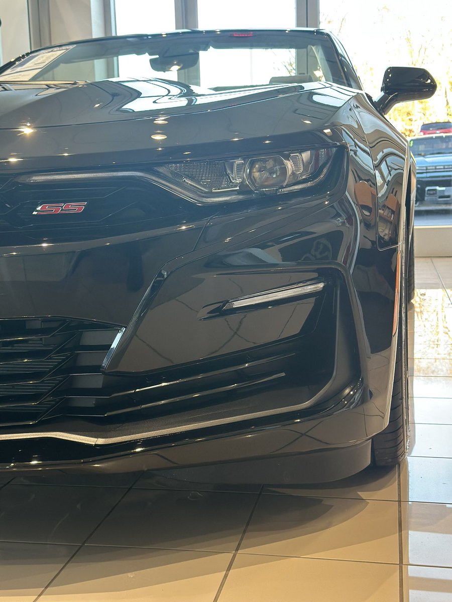 calebredd777's tweet image. Chevrolet Camaro 2SS Convertible #2ss #v8 #convertible #camaro #calebreddofficial