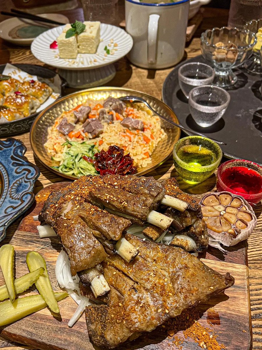 在成都吃新疆饭
给个好评～
确实馋了
#成都 #新疆