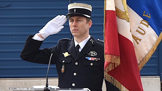 #Hommage 🇫🇷 Ce 24 mars 2025, partout en France, de nombreux hommages seront rendus au colonel Beltrame, tombé pour la France il y a sept ans en échangeant sa vie contre celle d’une otage d’un terroriste. N’oublions jamais #ArnaudBeltrame #EnLeurSouvenir #VousProtéger