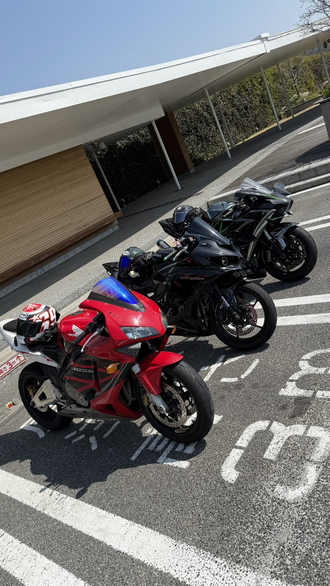aaru_Ninja's tweet photo. モタサイ行ってマーブルいってさしぶりのおばいく満喫できた✨️
筋肉痛なったけど。 https://t.co/5ucuH9WKTF