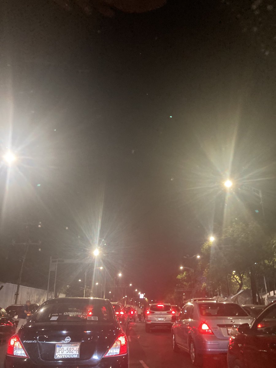 Alejandro Platas (@aplatasmtz) on Twitter photo <a href="/SSC_CDMX/">SSC CDMX</a> <a href="/GobCDMX/">Gobierno de la Ciudad de México</a> <a href="/ClaraBrugadaM/">Clara Brugada Molina</a> <a href="/IztacalcoAl/">Alcaldía Iztacalco</a> ¡Inaceptable! Autos en triple y cuádruple fila en Av Añil, cerca del Palacio de los Deportes, y la policía sin hacer nada. ¡Actúen ya! Fotos adjuntas como prueba. #CDMX <a href="/SSC_CDMX/">SSC CDMX</a> <a href="/GobCDMX/">Gobierno de la Ciudad de México</a> <a href="/ClaraBrugadaM/">Clara Brugada Molina</a> <a href="/IztacalcoAl/">Alcaldía Iztacalco</a> ¡Inaceptable! Autos en triple y cuádruple fila en Av Añil, cerca del Palacio de los Deportes, y la policía sin hacer nada. ¡Actúen ya! Fotos adjuntas como prueba. #CDMX