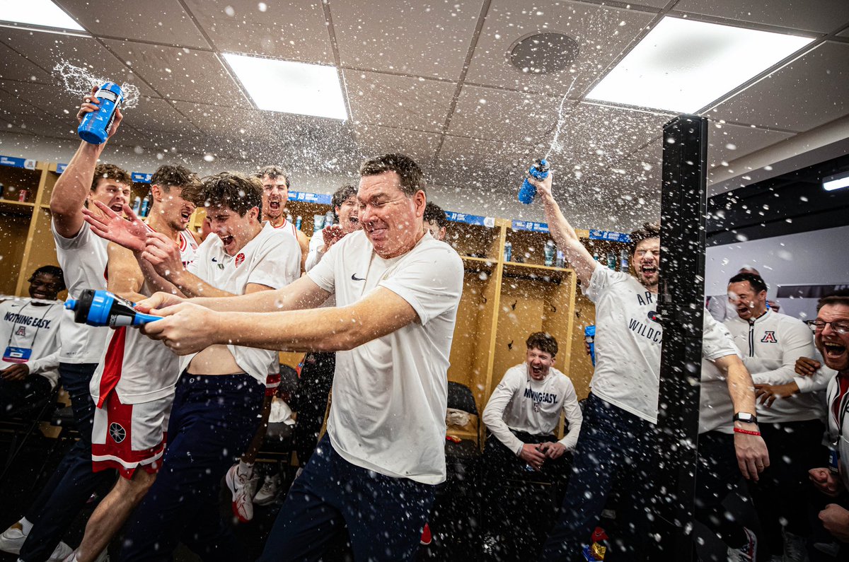 Arizona Basketball tweet media