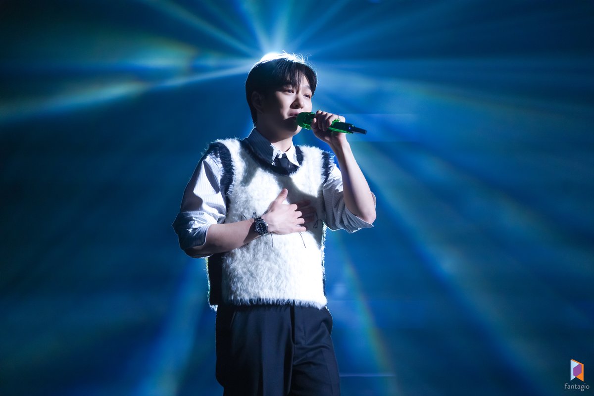 LeeCS_Official's tweet photo. [#이창섭][포스트] <The Wayfarer> 전국투어 콘서트 - 광주, 부산 비하인드 ②

▶️ https://t.co/RSxIVu3OKh

#네이버_포스트 #LEECHANGSUB #TheWayfarer https://t.co/m26twlqPVM