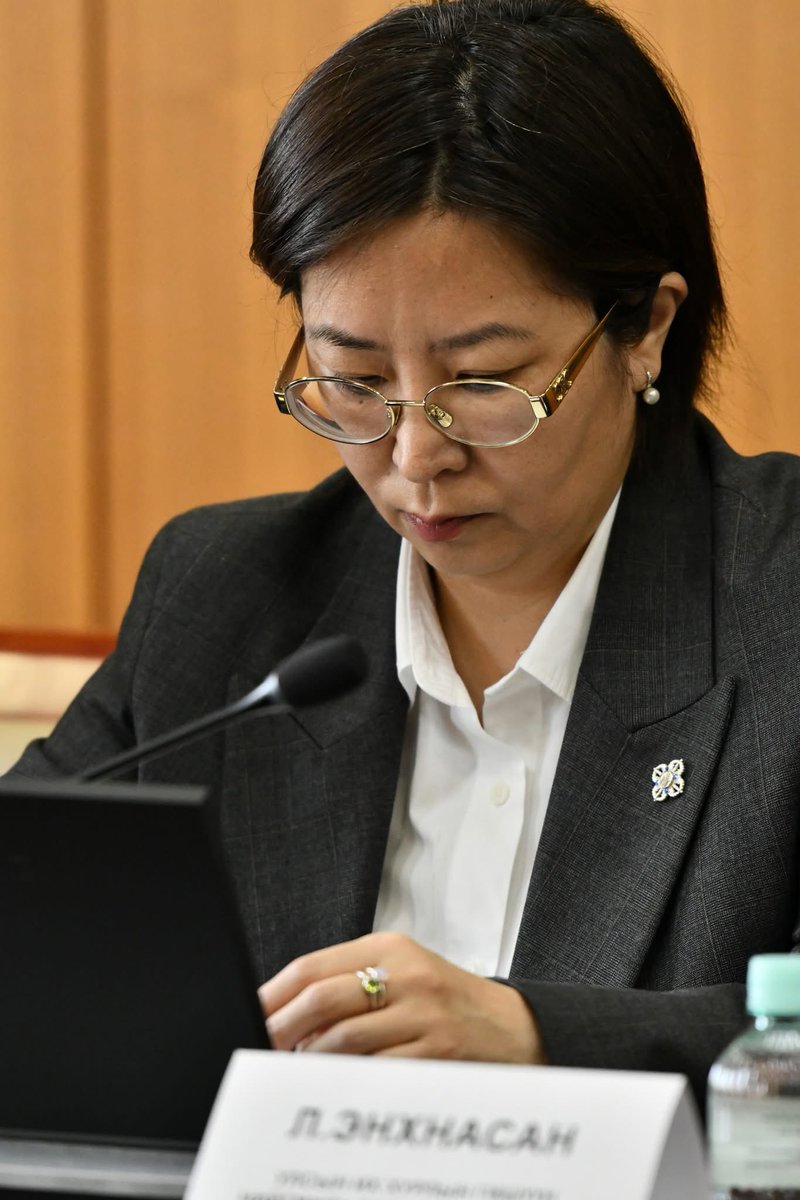 УЛСЫН ИХ ХУРАЛ ДАХЬ ХҮН НАМЫН ЗӨВЛӨЛ 2025 ОНЫ ХАВРЫН ЧУУЛГАНЫ АНХНЫ ХУРЛАА ХИЙВ