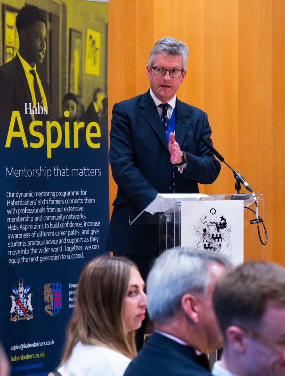Our first cohort of mentees are all set to embark on their initial mentoring sessions this month – a vital first step on their journey to success! 

Can you spare just four hours over the year to invest in a young person’s future?