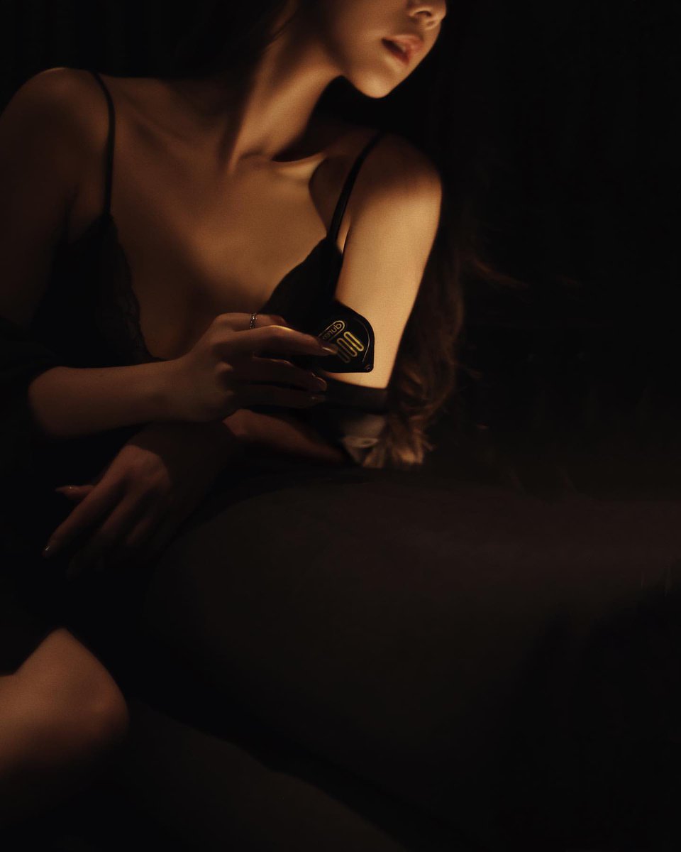 想给妹妹拍裸照