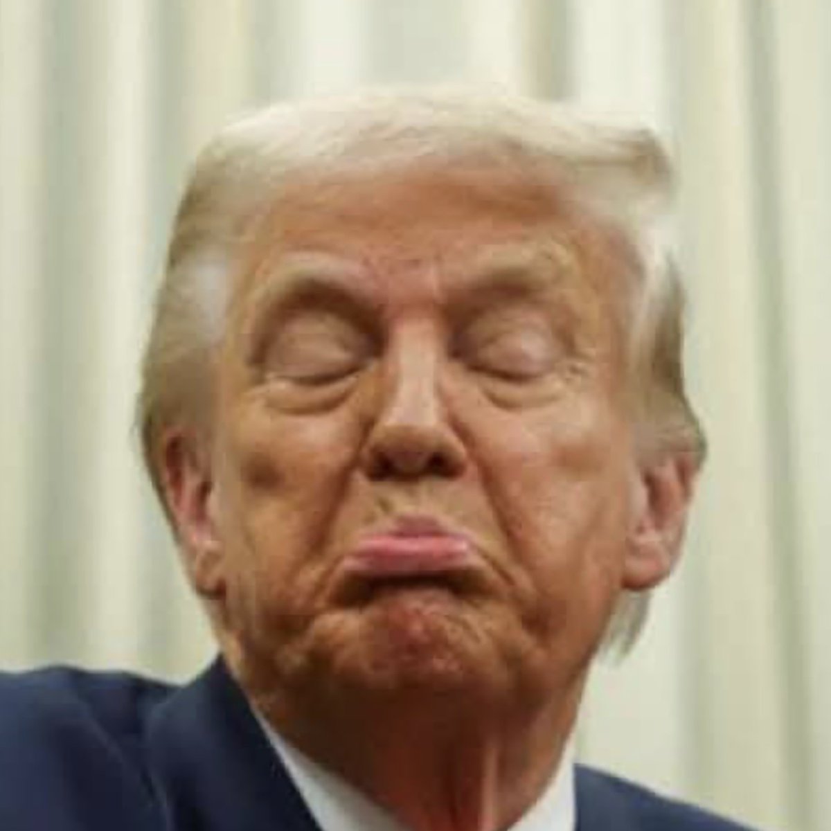 명품흑우 tweet media