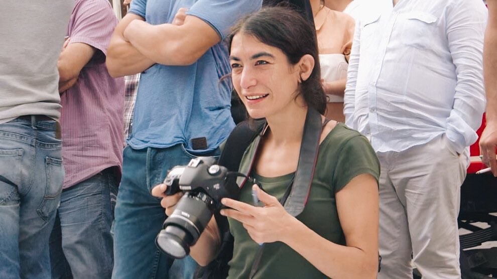 aykiricomtr's tweet image. Sabah saatlerinde çok sayıda gazeteci gözaltına alındı. O isimlerden bazıları:

NOW Muhabiri Ali Onur Tosun, 
Foto muhabir Bülent Kılıç, 
AFP muhabiri Yasin Akgül, 
İBB foto muhabiri Kurtuluş Arı, 
BirGün yazarı Barış İnce.