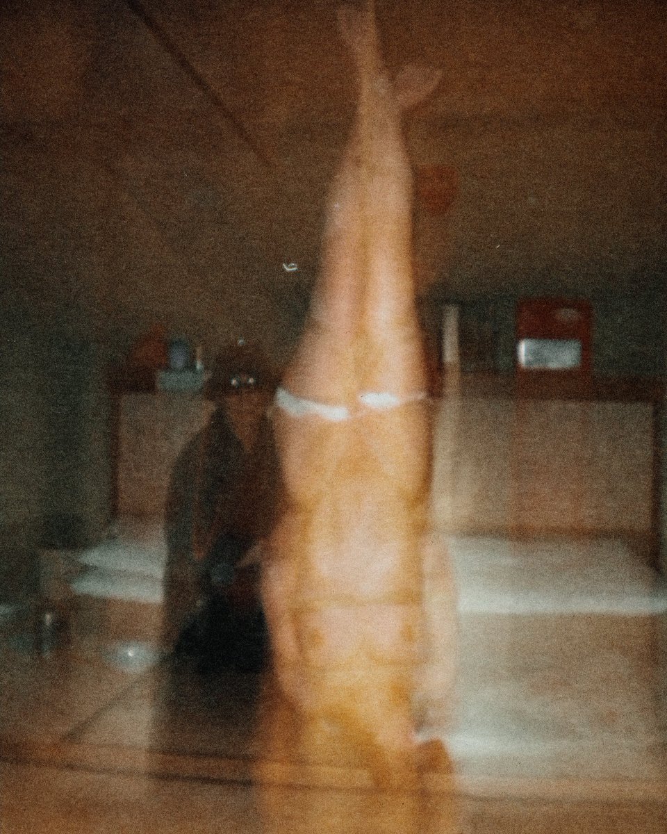 You know it's fucked when the pain feel nice,
Cheap liquor on ice, nice
I'm tryna get you out my head tonight 💔